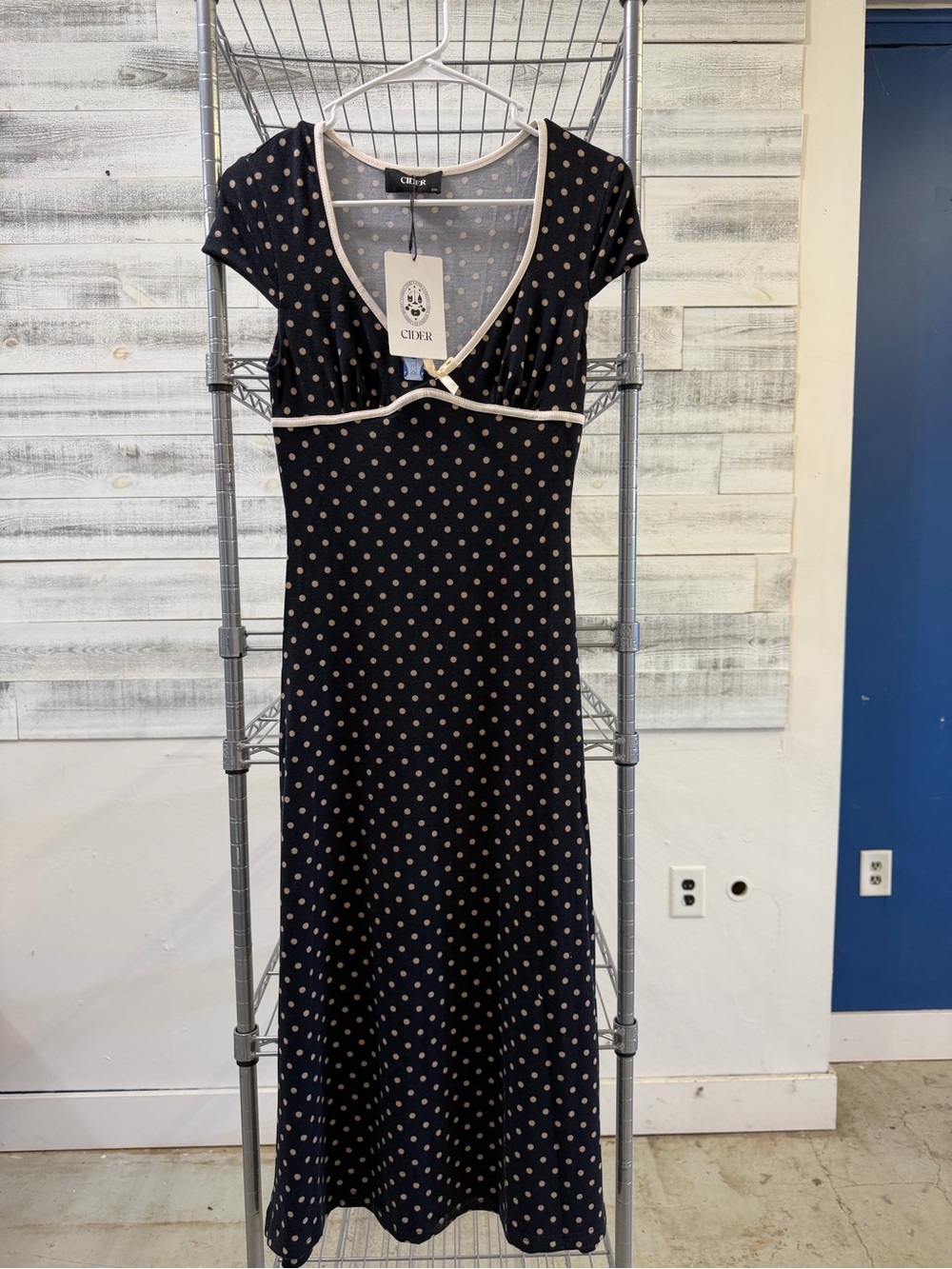 NWT. Cider Navy and White Polka Dot V-Neck Midi Dress - Picture 3 of 5